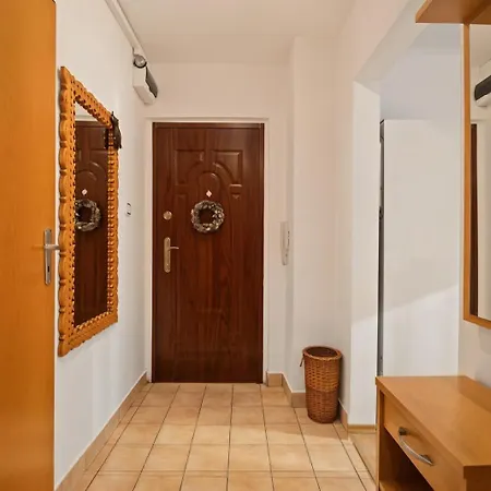Apartament With The View *
